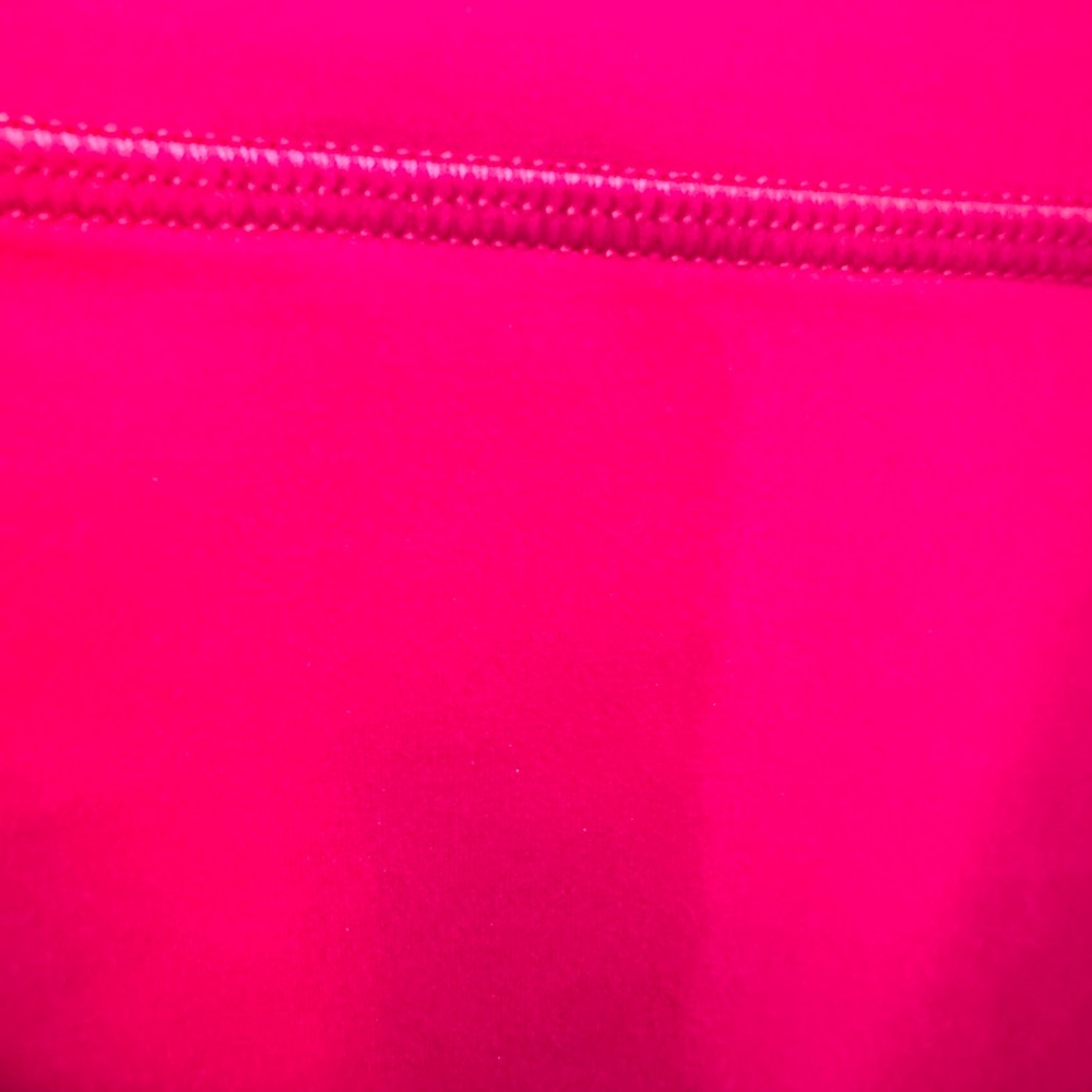 Lululemon Raspberry Leggings Wunderunder with pockets - Picture 6 of 8